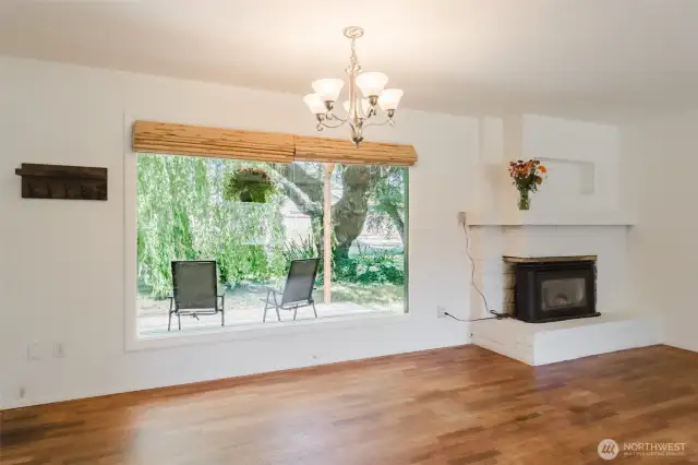 Oversized windows to watch your weeping willow tree.