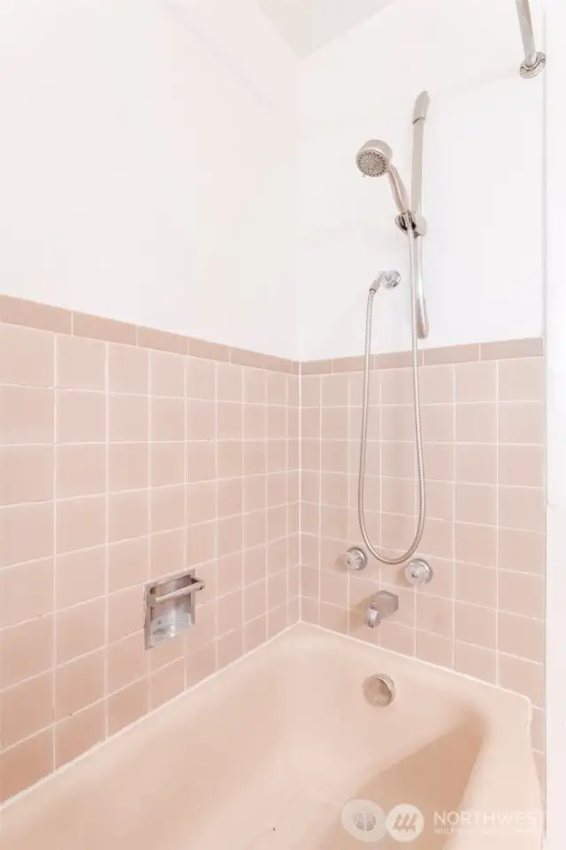 Full bathroom