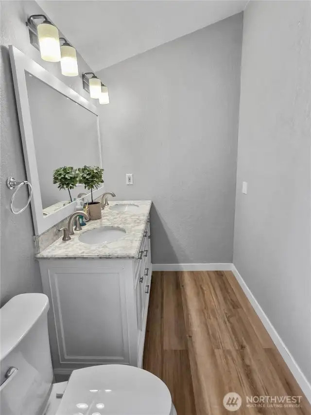 Main Level Bath