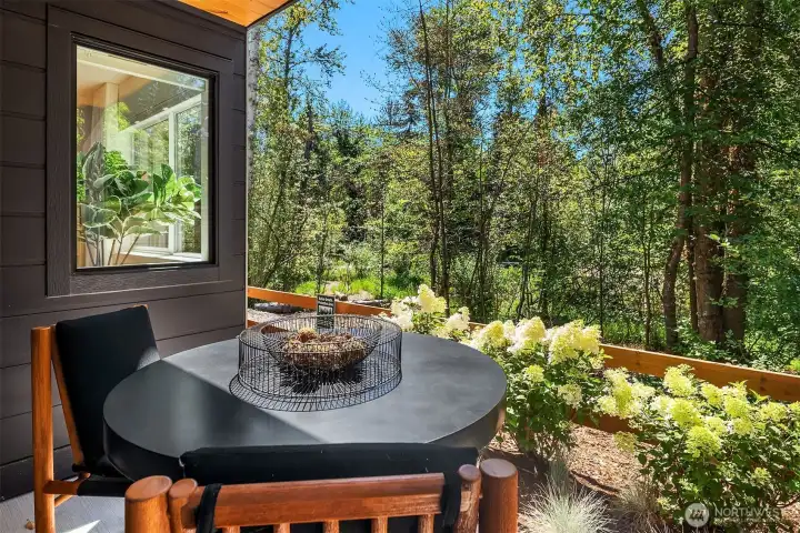 Photos are of model home and for illustrative purposes