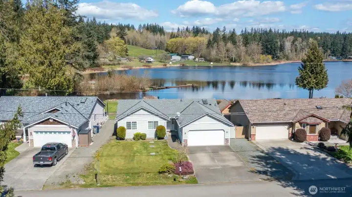 Waterfront home in the desirable Sunday Lake Community!