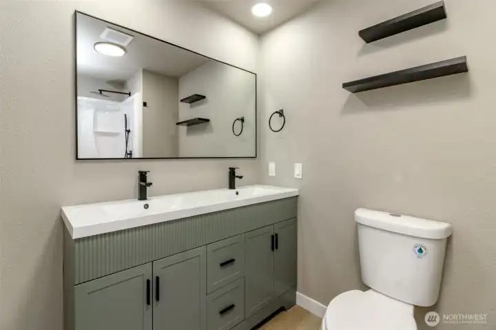 Secondary bathroom