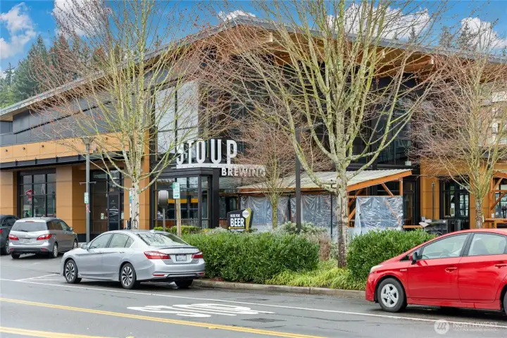 Downtown Kenmore with coffee shops and dining is only one mile away.