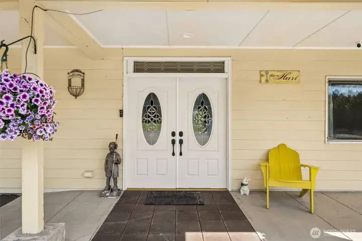 Double French doors is a nice welcome as your guests arrive for the party. Double French doors is a nice welcome as your guests arrive for the party.
