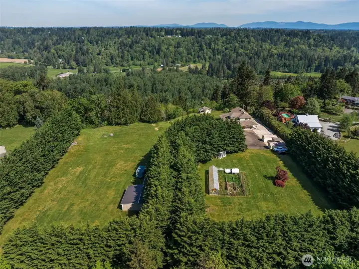 Private and secluded estate in Auburn overlooking the Green River Valley. Private and secluded estate in Auburn overlooking the Green River Valley.
