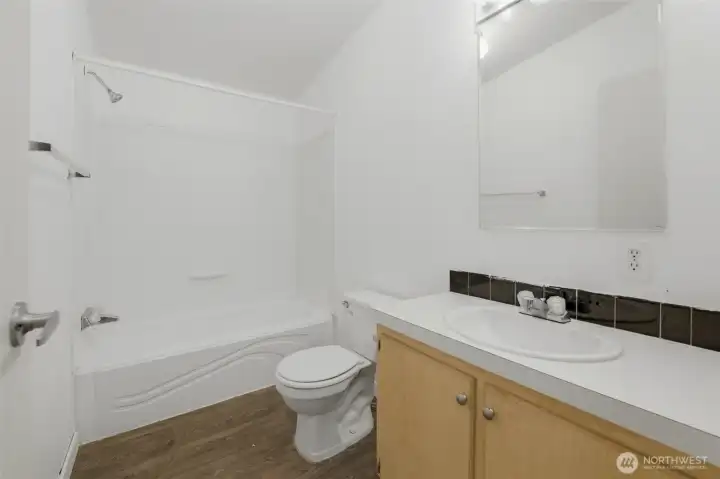Hall Bath Hall Bath