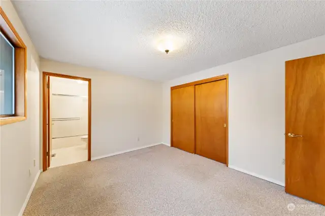 Bedroom with ensuite 3/4 bathroom.