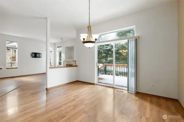 Open plan living/family room