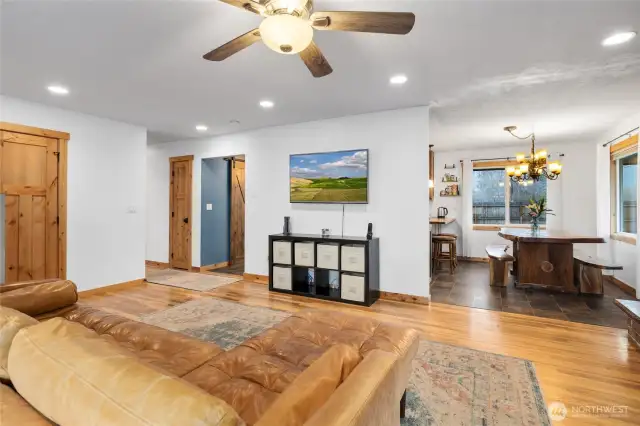 Another shot of the living space.