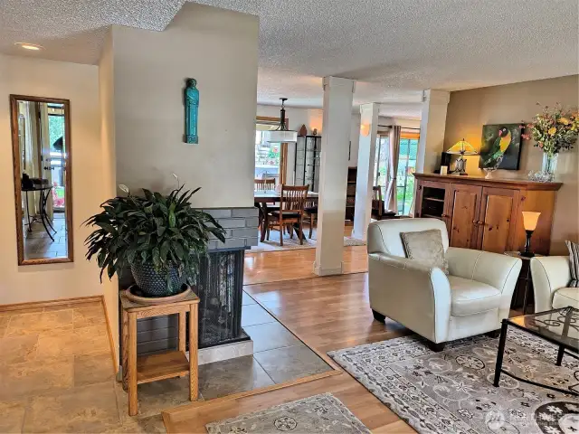Home says "sit down and relax" upon entry!