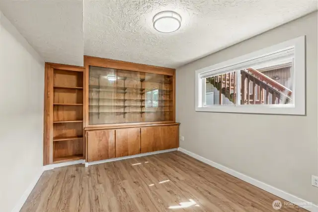 Downstairs bedroom