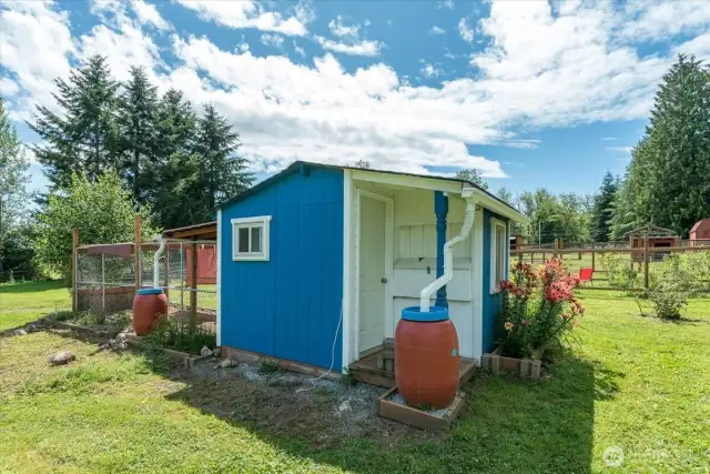 Chicken Coop with run & electrical box.