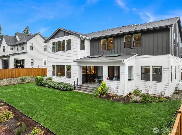 A wonderful backyard!