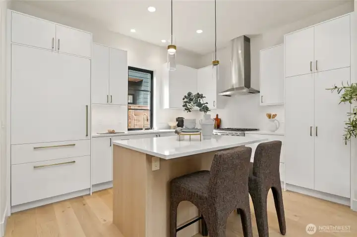Sleek Custom Cabinetry with Panel-Ready Refridgerator Sleek Custom Cabinetry with Panel-Ready Refridgerator
