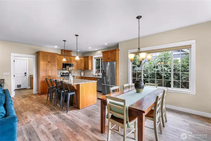 Big dining area right off the kitchen for efficiency