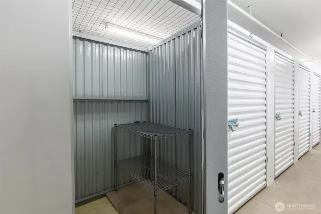 Storage Unit 33 on P4