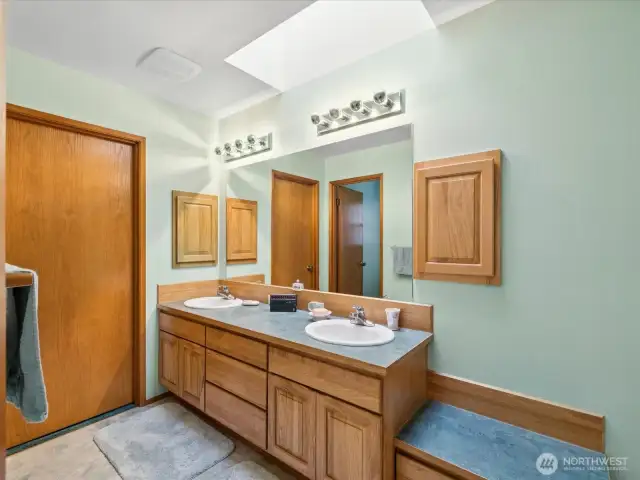 Full bath off primary with walk-in-closet.