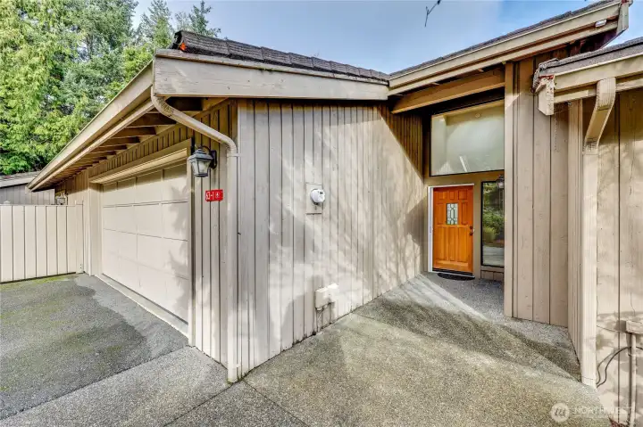 There is a no-step entry into the home.