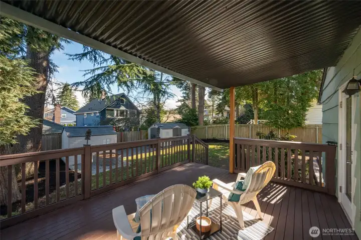 This is the main deck. There are 4 total decks.