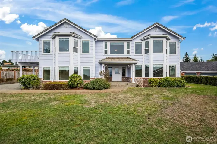 Lots of windows to enjoy the view and let in light.