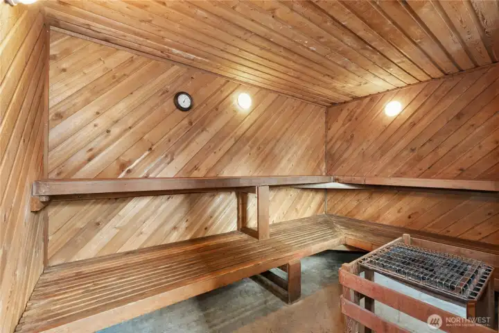 Sauna for 6