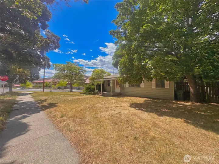 1000 Central Drive, Coulee Dam WA 99116 1000 Central Drive, Coulee Dam WA 99116