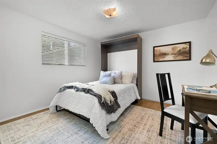 Murphy bed can stay, if buyer wishes