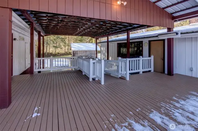 Expansive deck for entertaining and easy access to shop