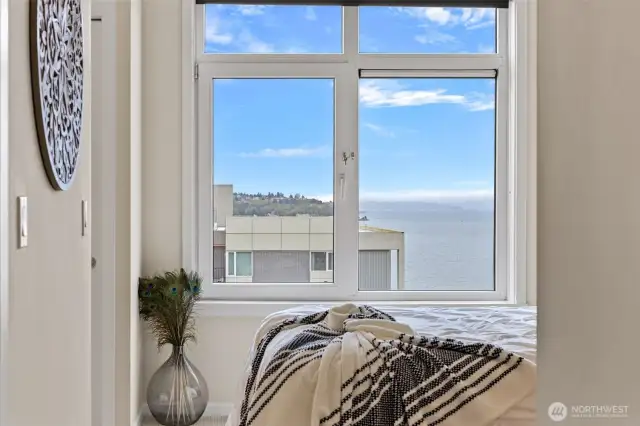 Wow! What a view to wake up to everyday!