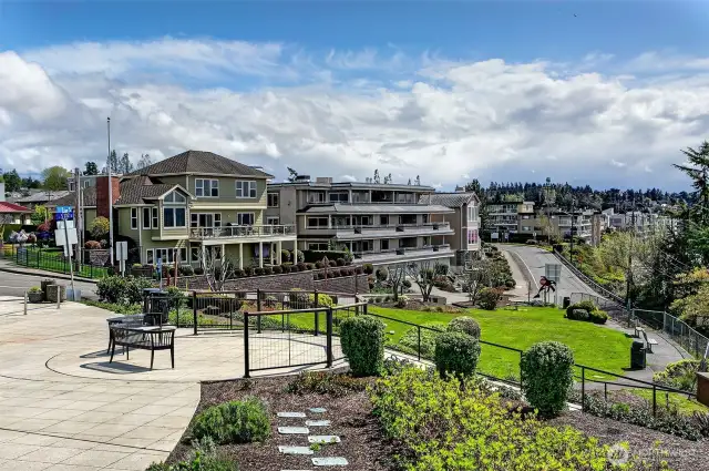 The Park Place is the building on the right.
