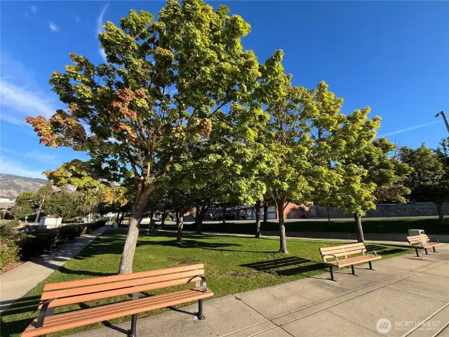 Lake side park