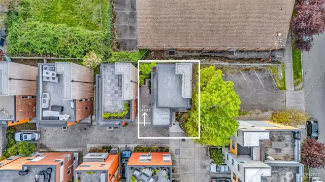 Beautiful stand alone home with no HOA dues, chalk full of upgrades (blinds, black out curtains, Kitchen Aid deluxe appliances (gas cooking and fire) hardwoods throughout and simply a stunning 3 bed 2.5 bath home in Squire Park area of Seattle on Capitol Hill!! (reserved parking, carport or additional storage included)