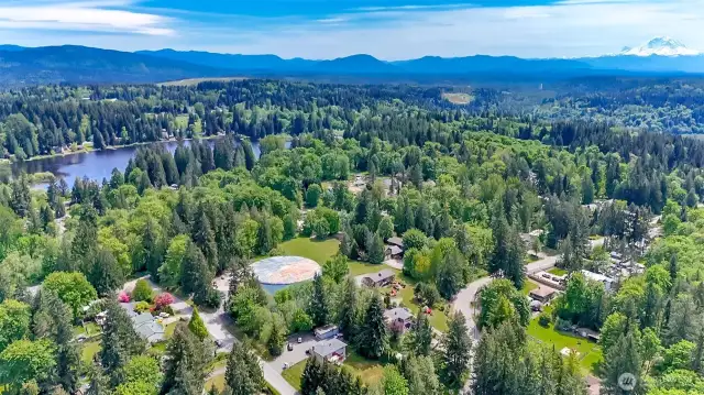 Proximity to Lake Kathleen