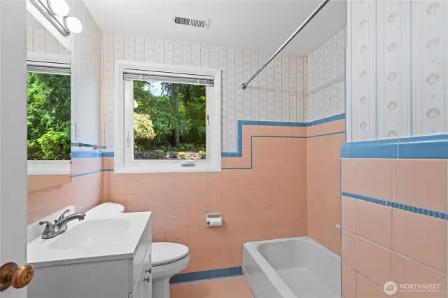Full bathroom