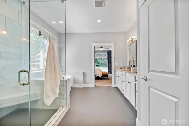 Heated floors in owner suite bathroom