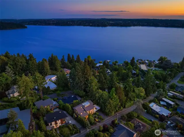 7 min commute to Seattle, 10 to Bellevue, 1 min to jump in the lake