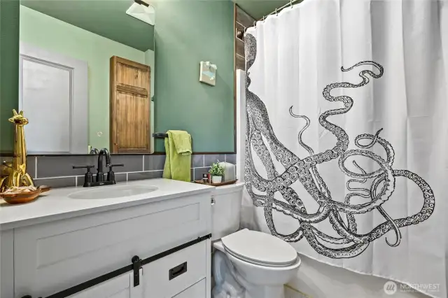 Common Bath On Second Floor