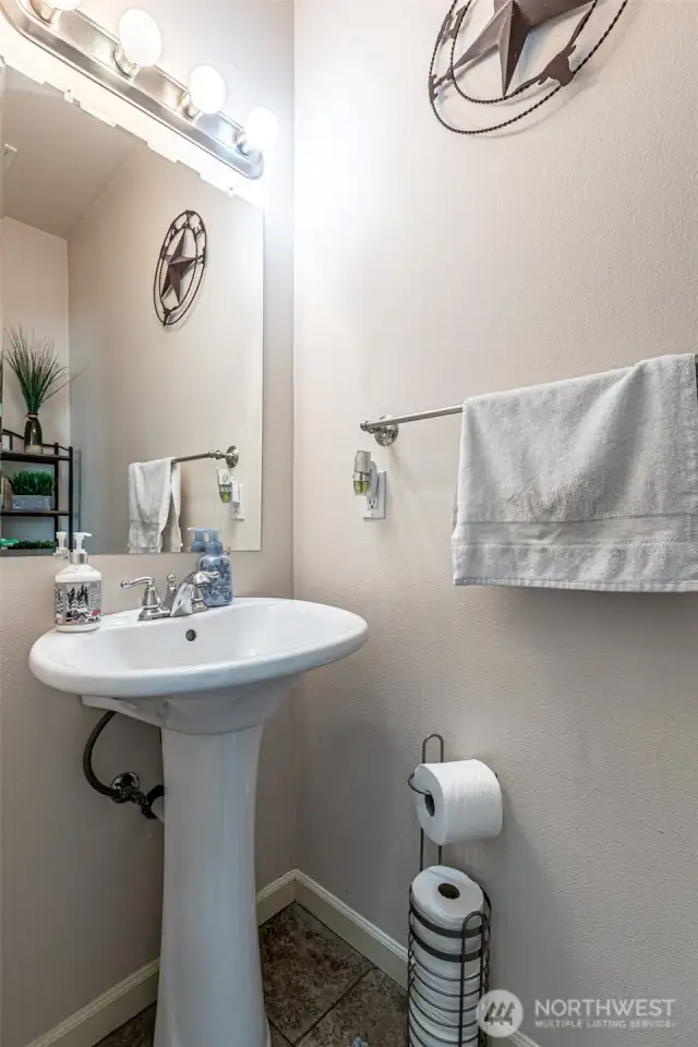 Downstairs 1/2 bath