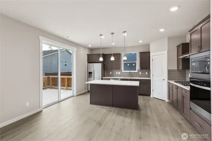 Shall we dine on the deck tonight? Photos are for representational purposes only. Colors and finishes may differ.