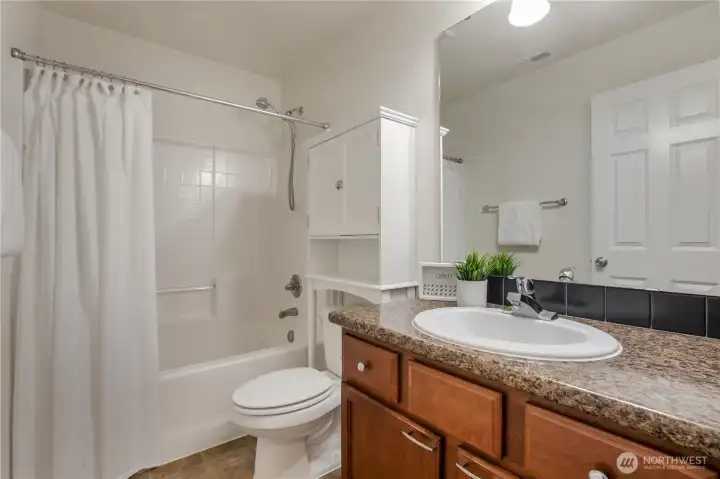 downstairs full bathroom