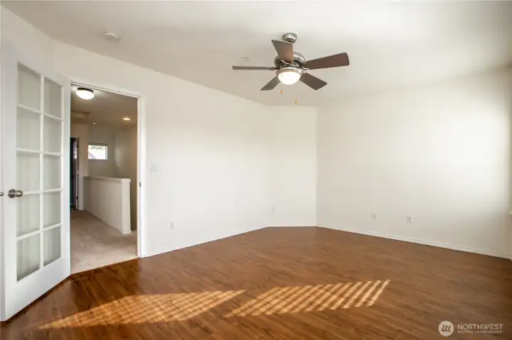 additional enclosed room - office, den, potential 5th bedroom!