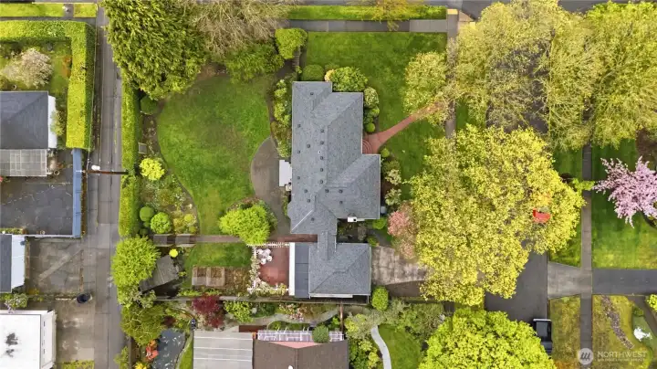 1306 23rd Ave- Rare, oversized corner lot