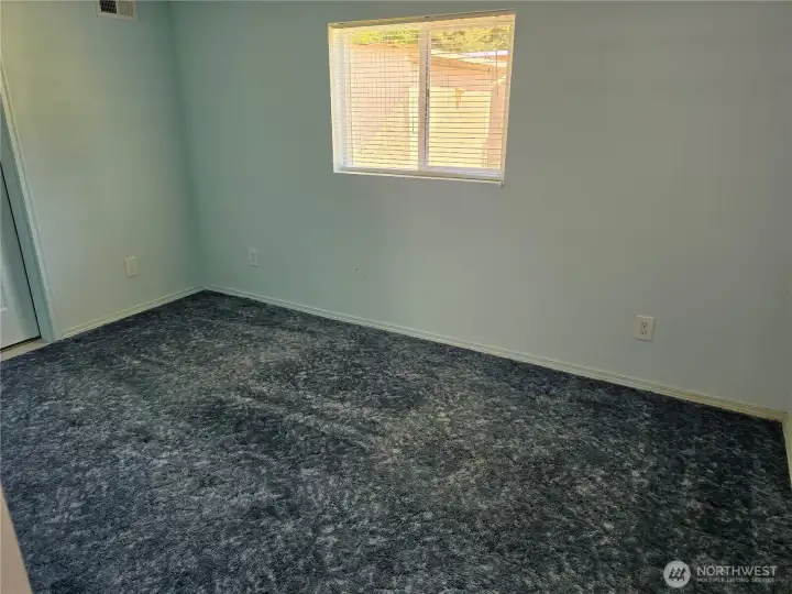 Apt bedroom