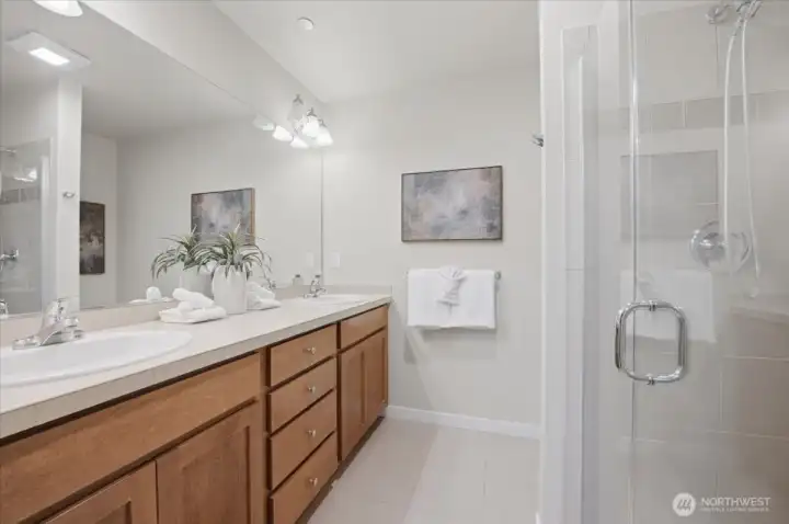 1st Primary bath
