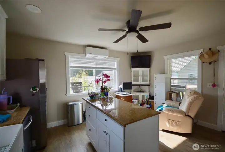 All the appliances are included: stove, fridge, dishwasher and microwave. The cottage has laundry facilities too. Everything has been thought of. All the appliances are included: stove, fridge, dishwasher and microwave. The cottage has laundry facilities too. Everything has been thought of.
