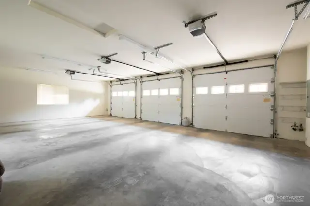 Spacious 3 car garage