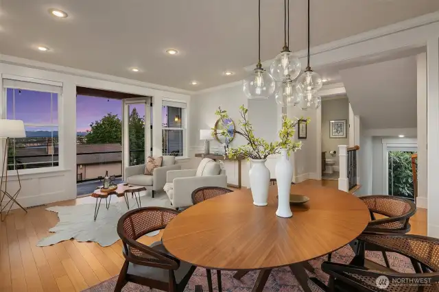 Pretty dining room right off the living room