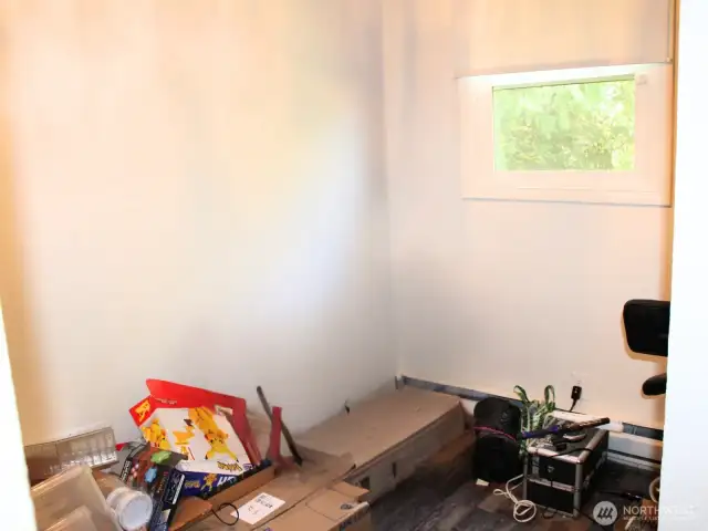 Den/Office