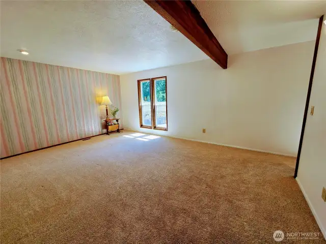Primary Bed Room to Primary Bath