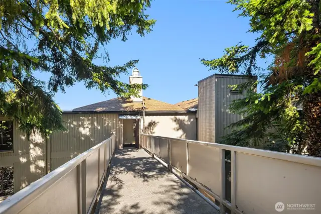 Private and direct access from Floor 5 of Building A to Sand Point Country Club